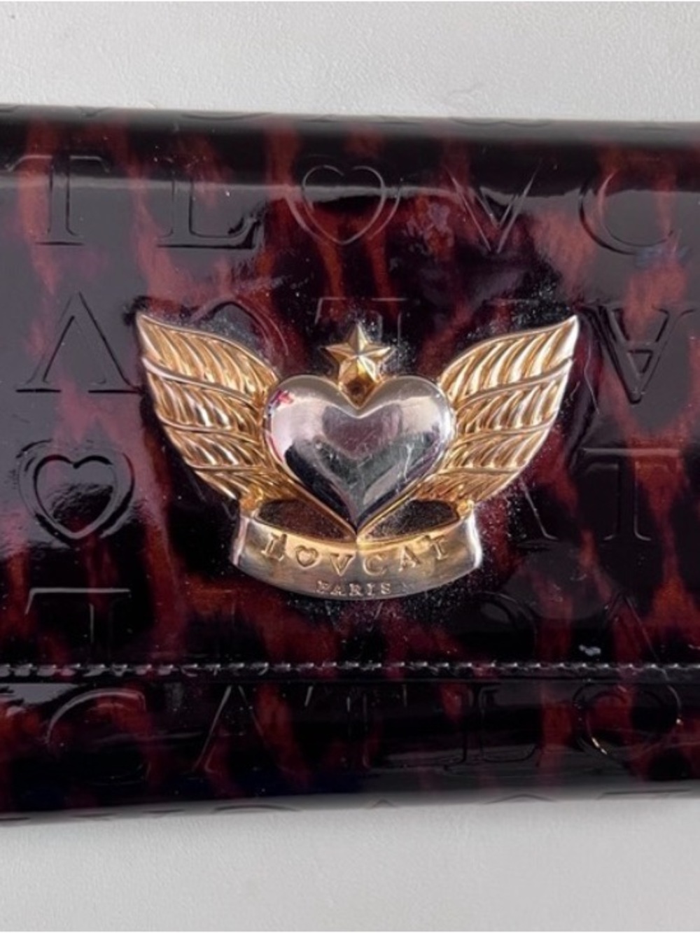 Tortoiseshell-Pattern Women's Card Holder with Gold Winged Heart Emblem